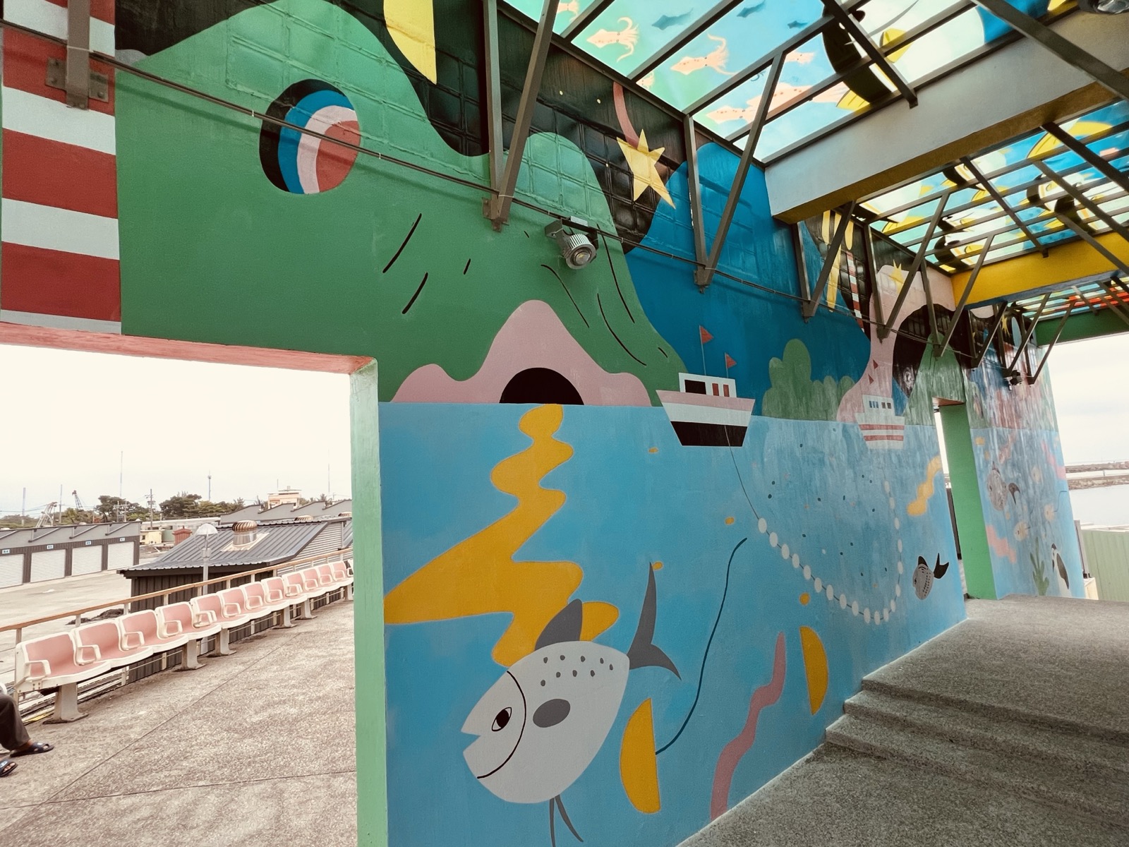 Image 2 — Zhongyun Harbor wall mural 23' × 91' 10" (×2)