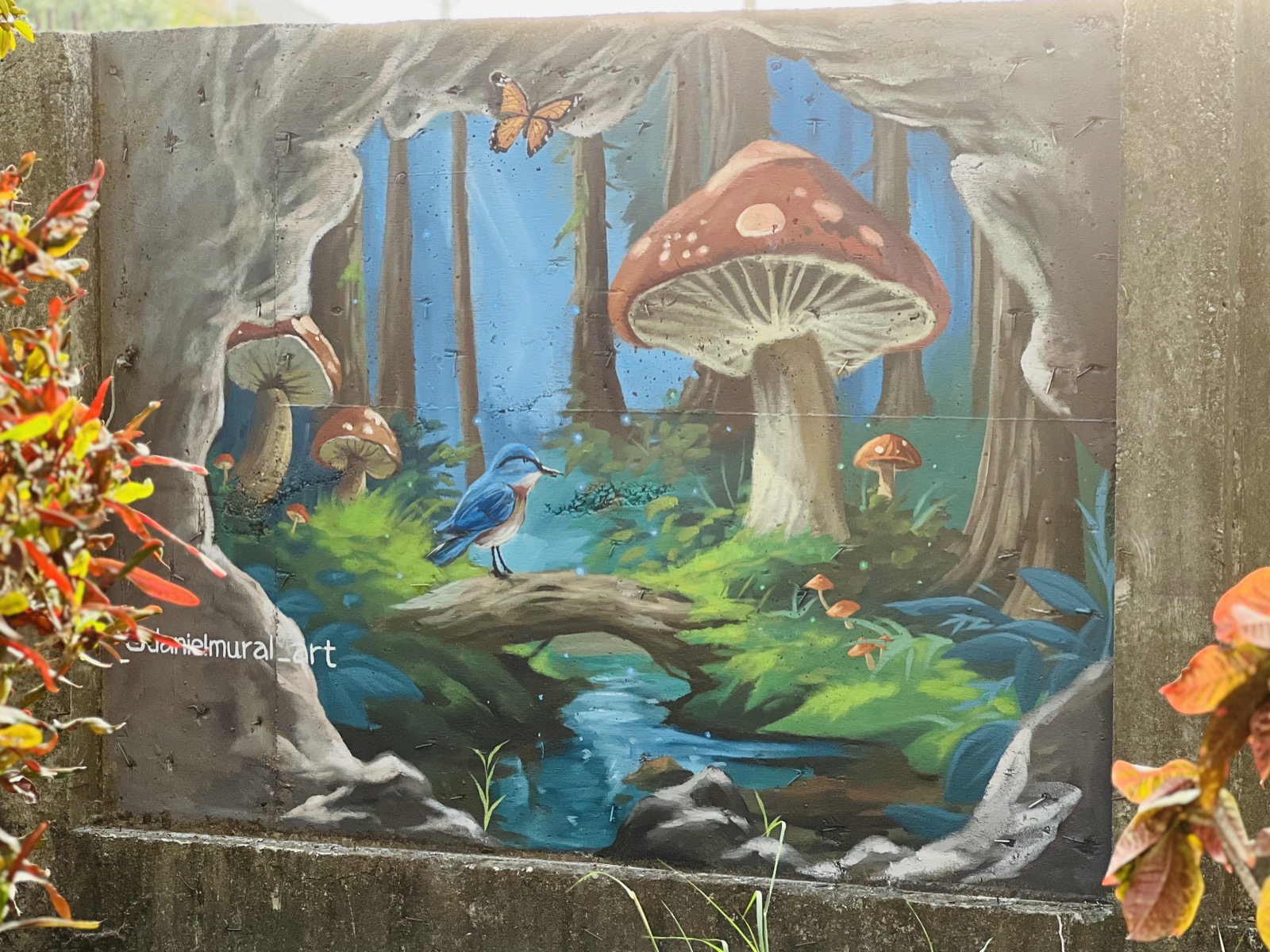 Image 2 — Home courtyard mural 7' 10" × 9' 10"