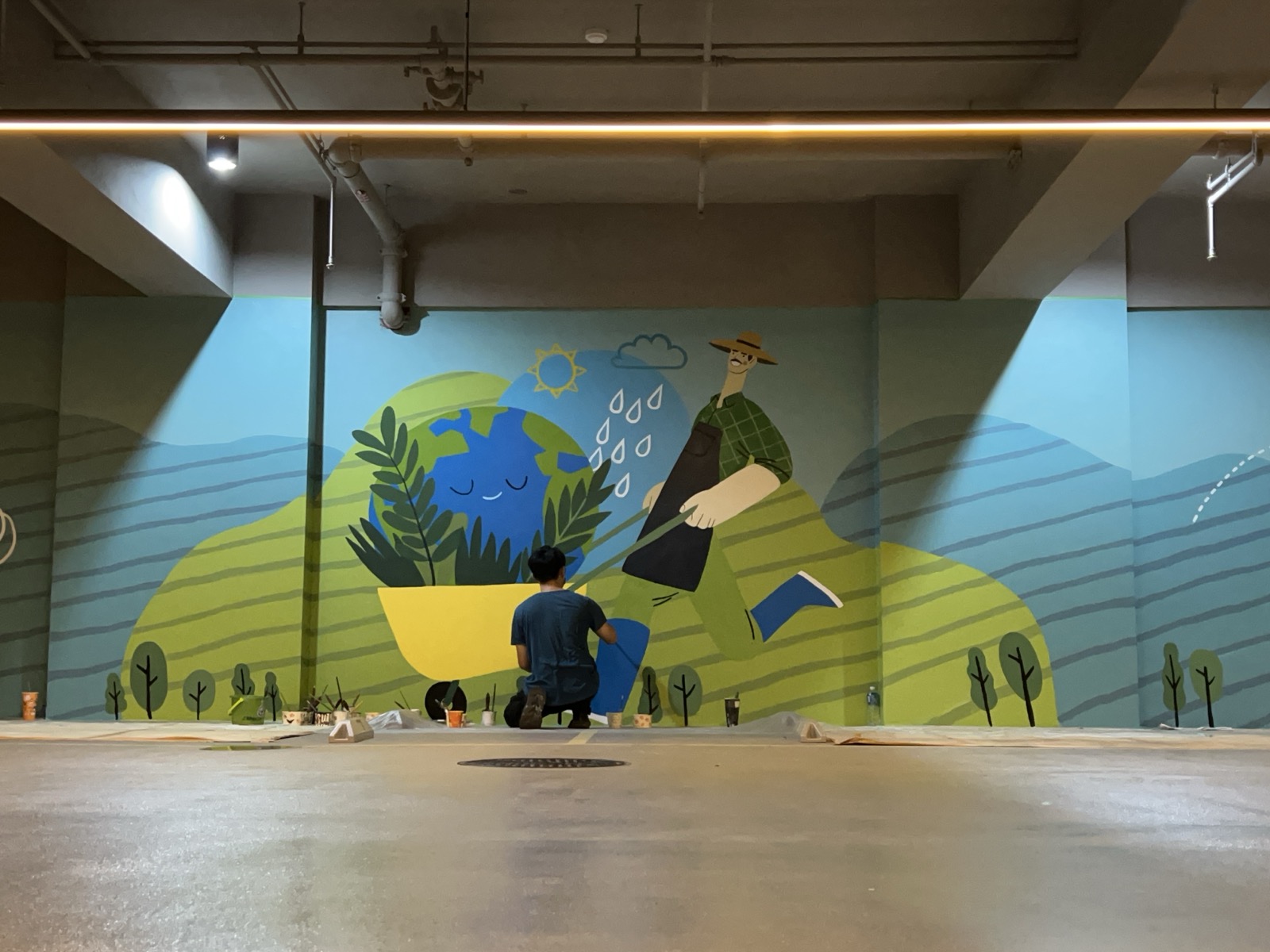 Image 6 — Parking wall 6' 7" × 31' 6"